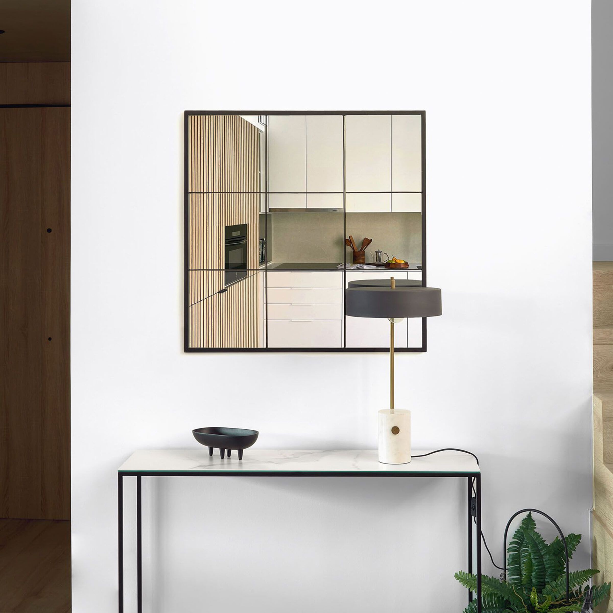Stijlvolle vierkante wandspiegel Ulrica – 80 cm zwart design van Kave Home