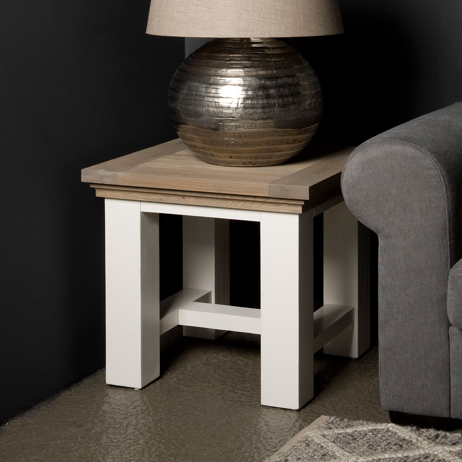Tower Living Parma – Witte Vierkante Bijzettafel voor een Stijlvolle en Praktische Interieurboost