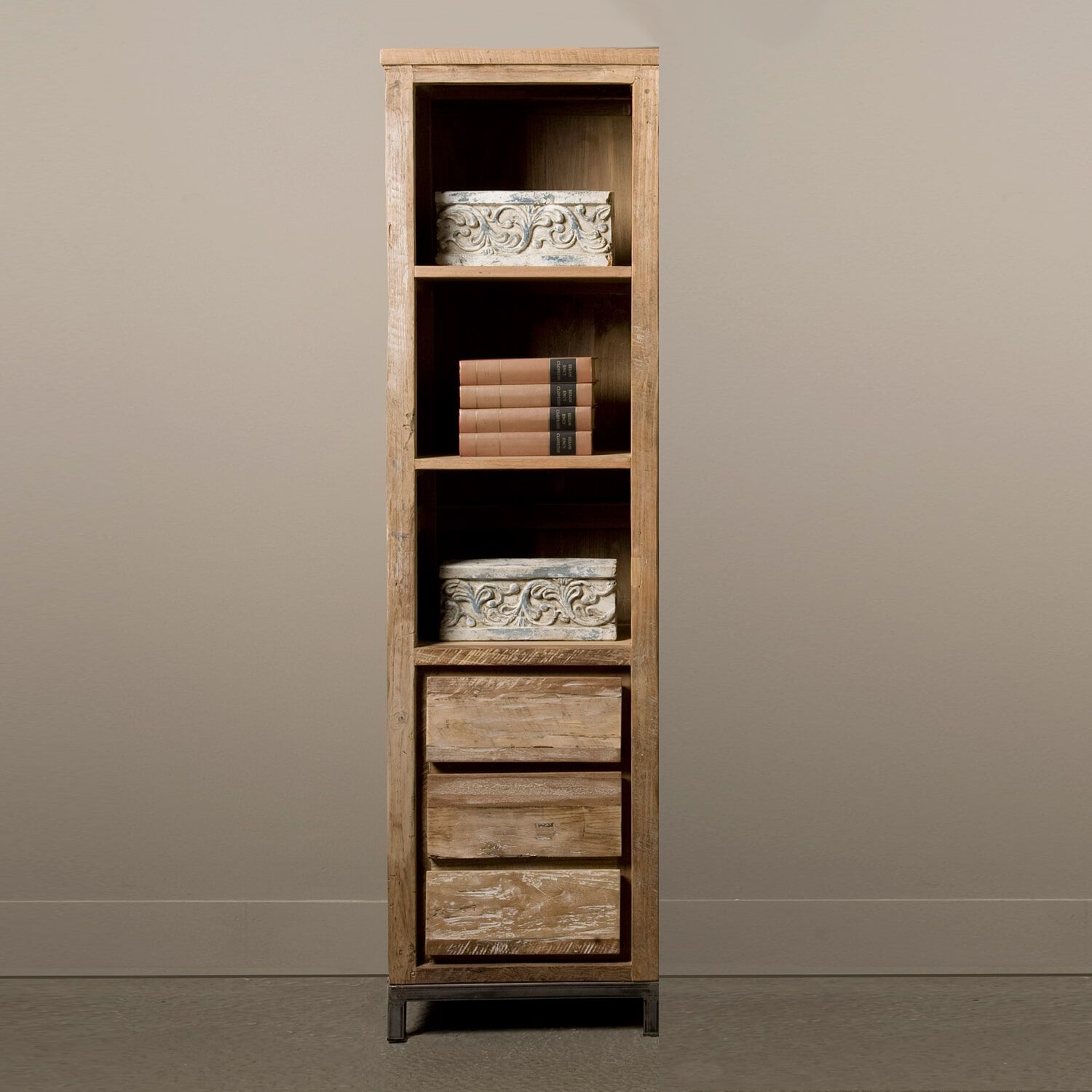 Tower Living Venetië Industriële Boekenkast – Bruin, Gerecycled Teakhout & Metalen Basis