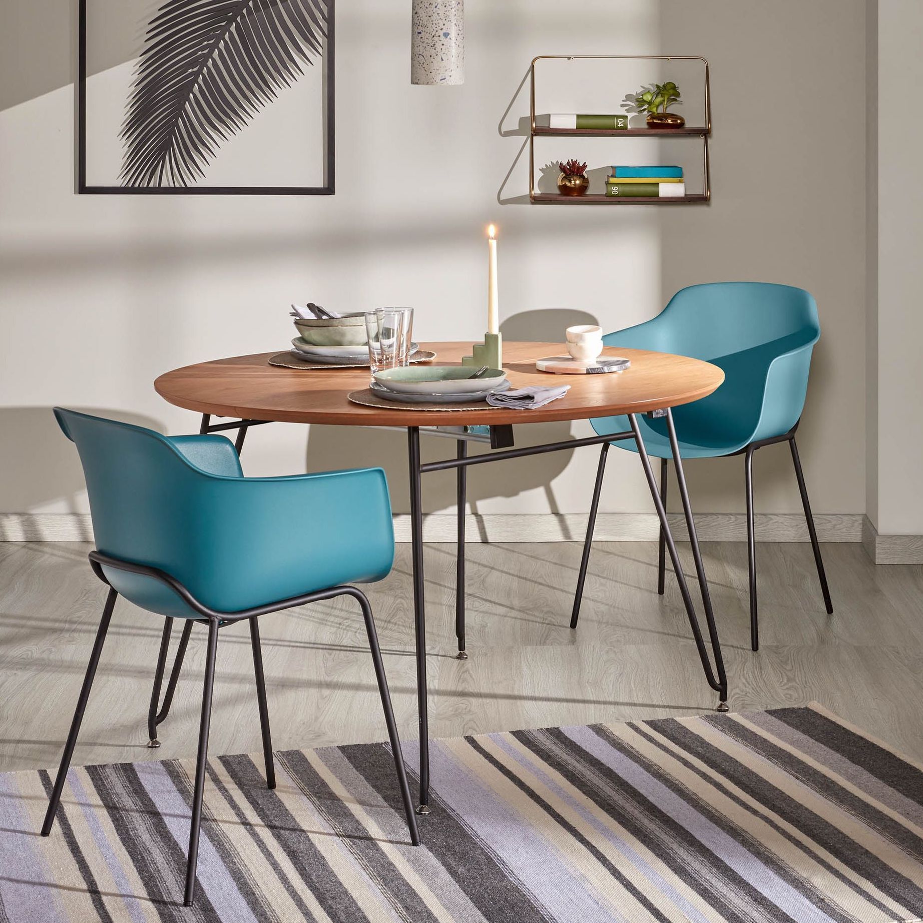 Uitschuifbare ronde eettafel Novac van Kave Home – natuurlijk eiken, zwart‑metaal, 200 cm