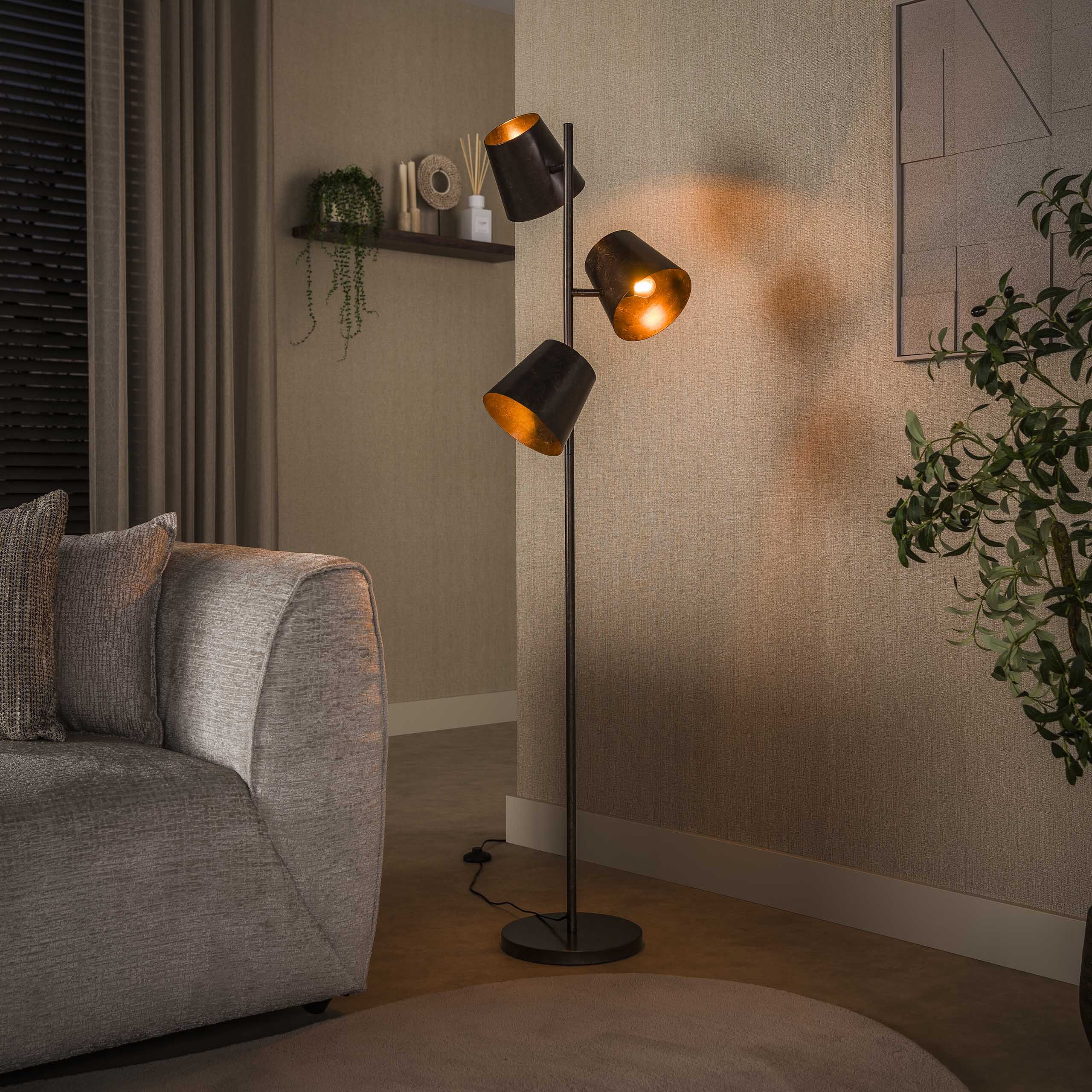 Verstelbare Vloerlamp Jo – Stijlvol Urban Bruin van LifestyleFurn