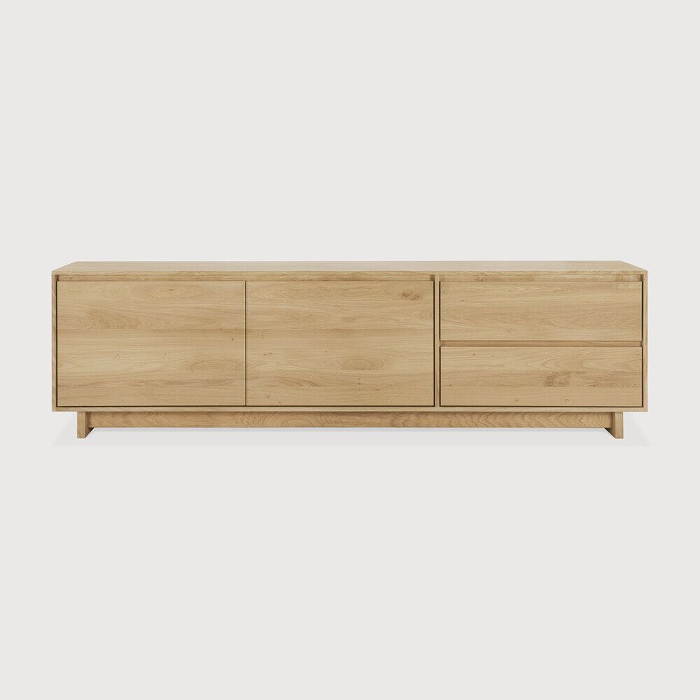 Wave TV-meubel van Ethnicraft – massief geolied eiken, 210 cm