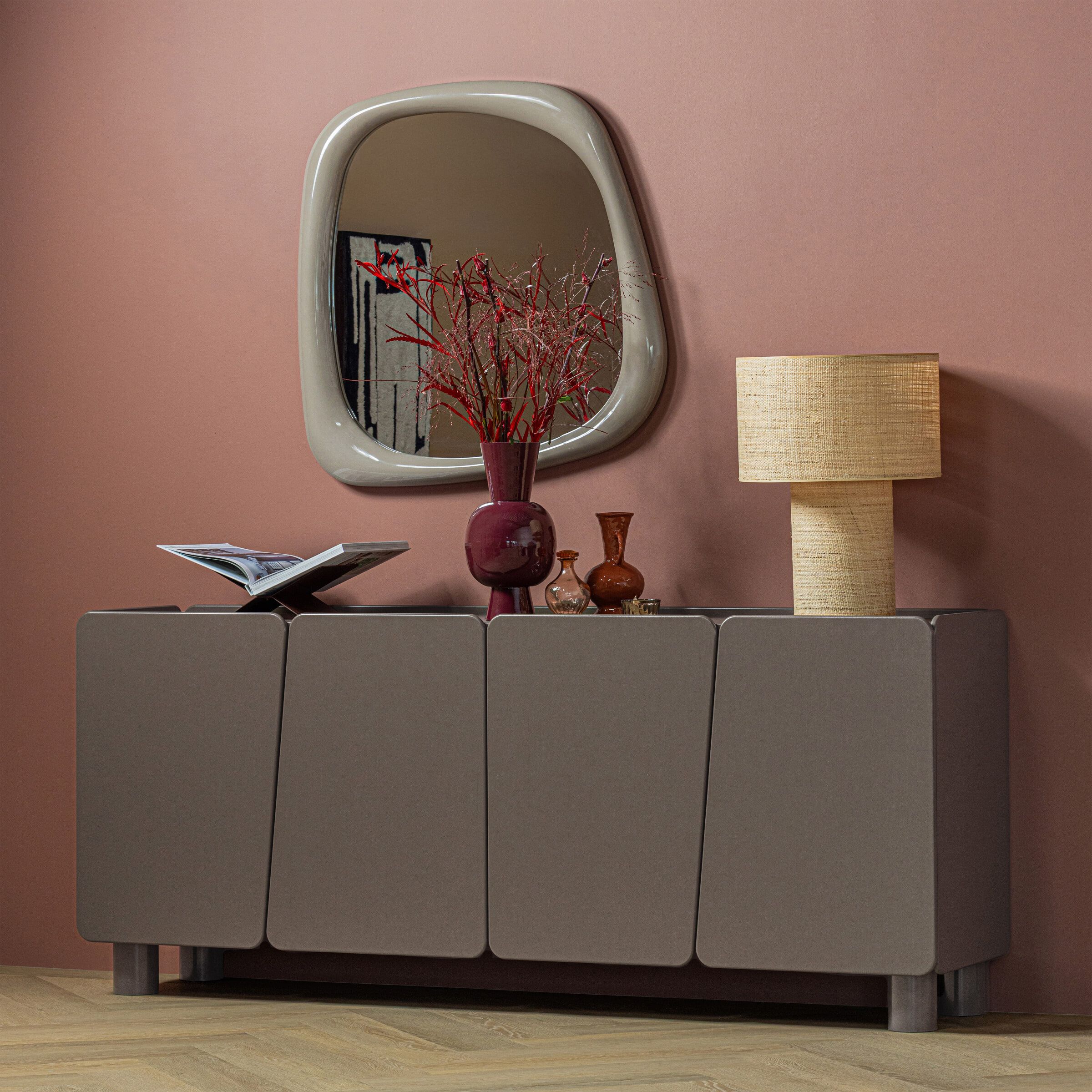 WOOOD Dressoir Root Grenenhout 200 cm – Warm Truffelbruin Design voor jouw Woonkamer
