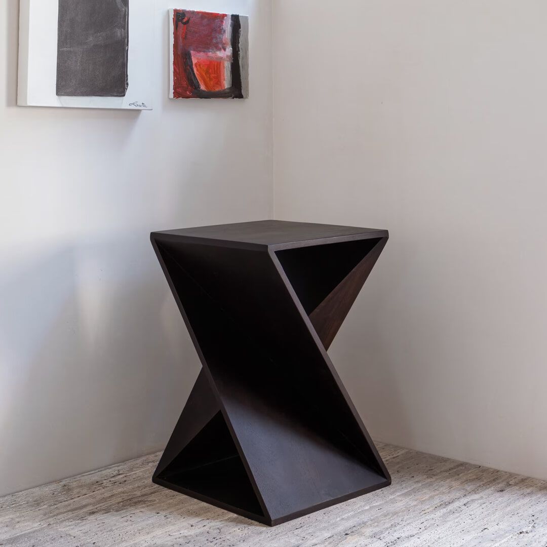 WOOOD Ikem Bijzettafel – Vierkante Acaciahouten Eye‑Catcher voor elke Kamer