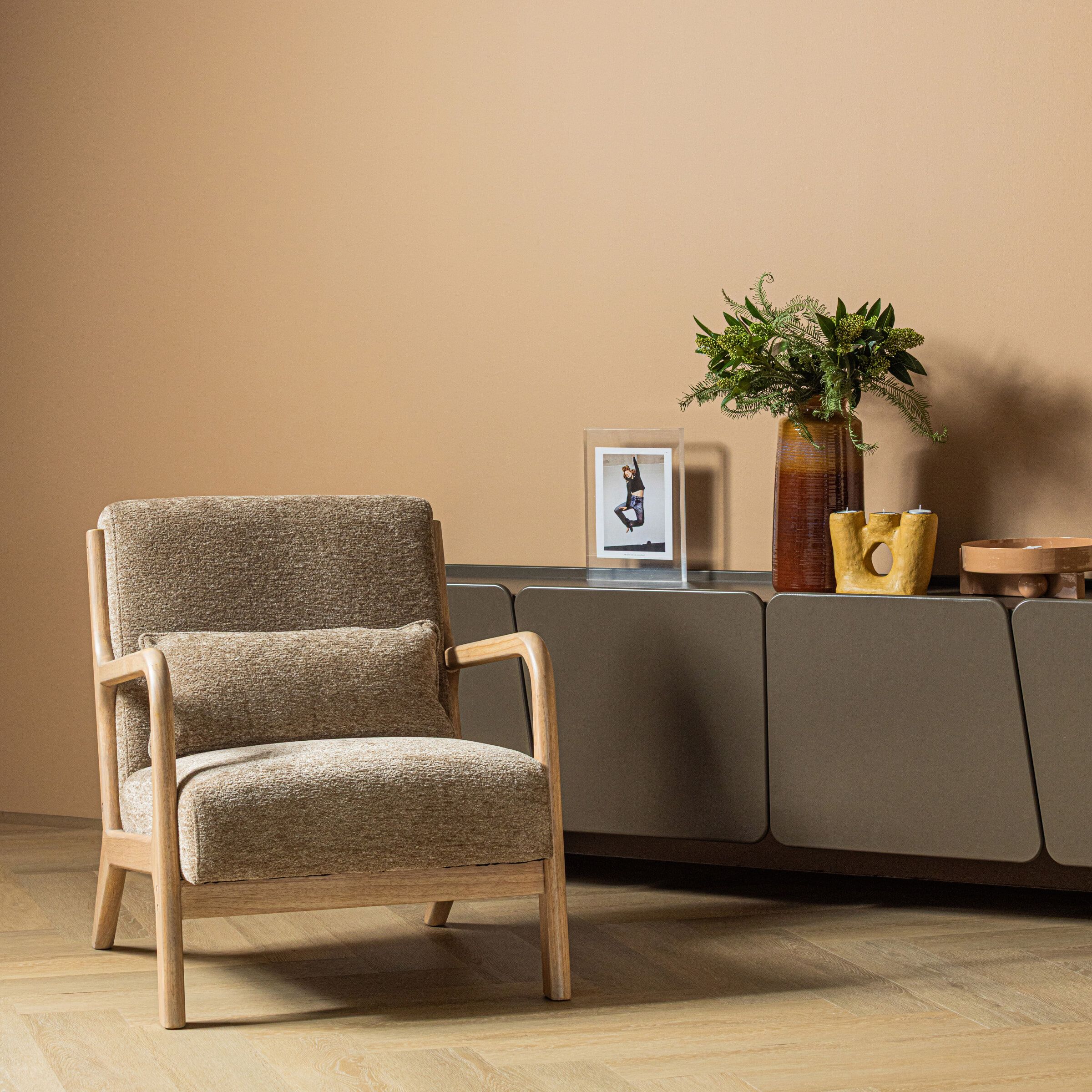 WOOOD Mark Fauteuil Chenille – Zand, Retro Luxe Zitcomfort