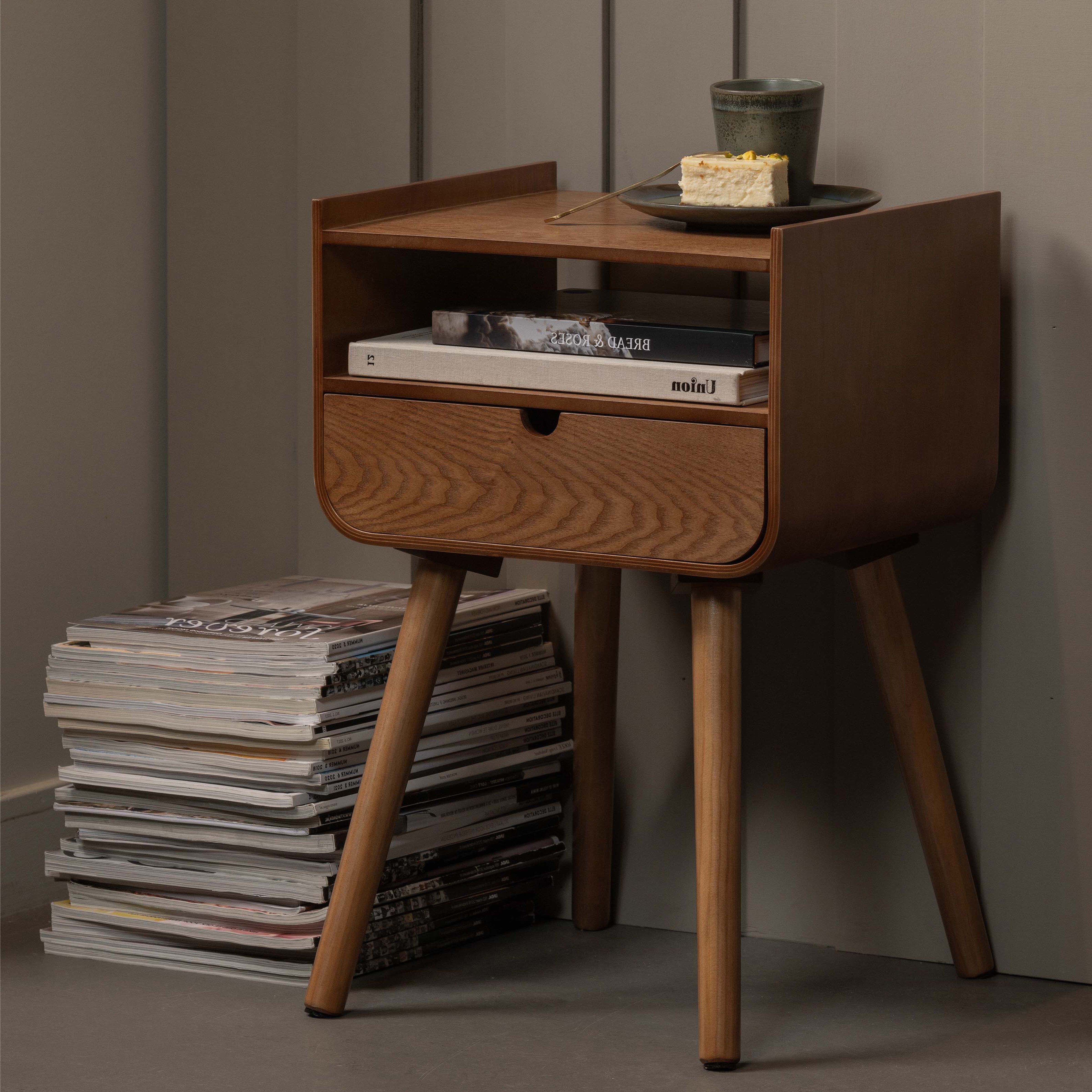 WOOOD Nachtkastje Nils – Minimalistisch design in naturel, 36 × 30 cm