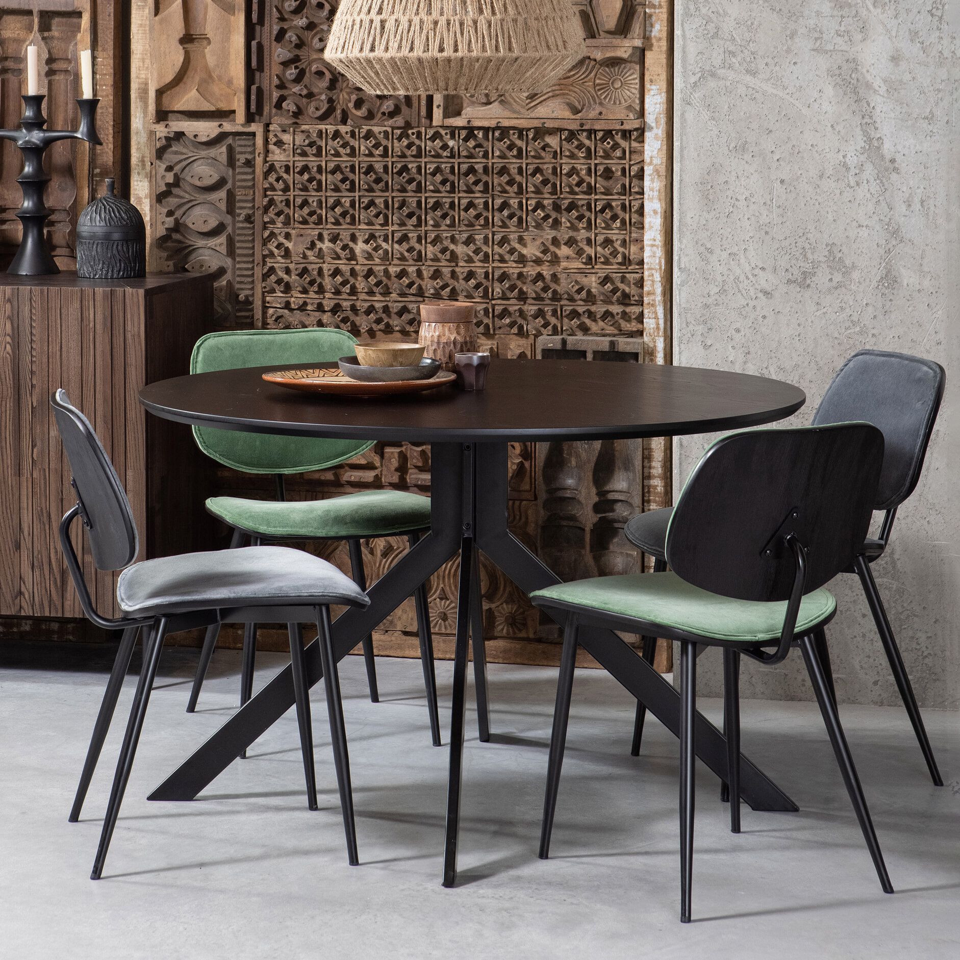 WOOOD Ronde Eettafel Bruno 120 cm – Matzwarte Designklassieker