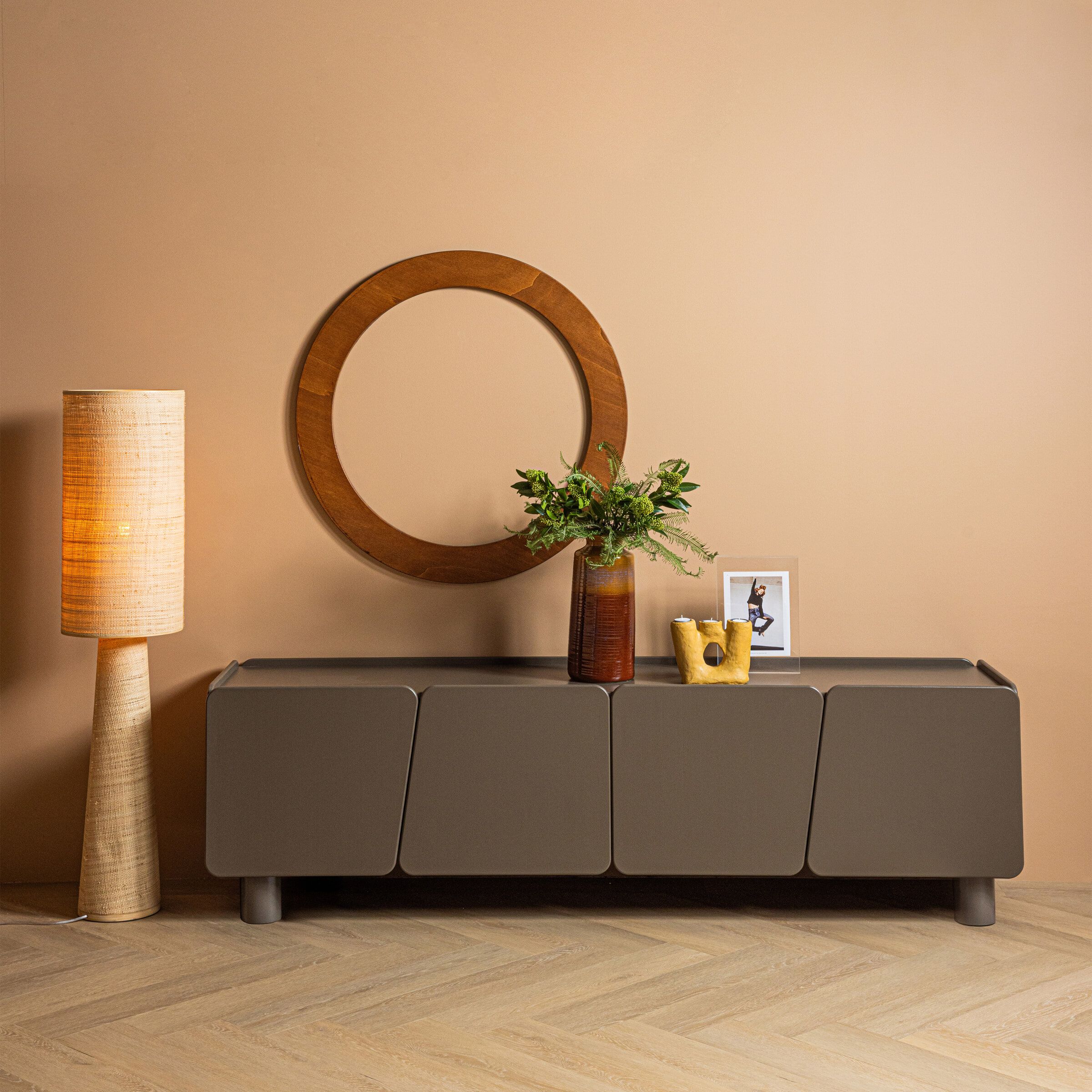 WOOOD Root TV-meubel in Truffelbruin – Warm, robuust en op maat voor jouw woonkamer