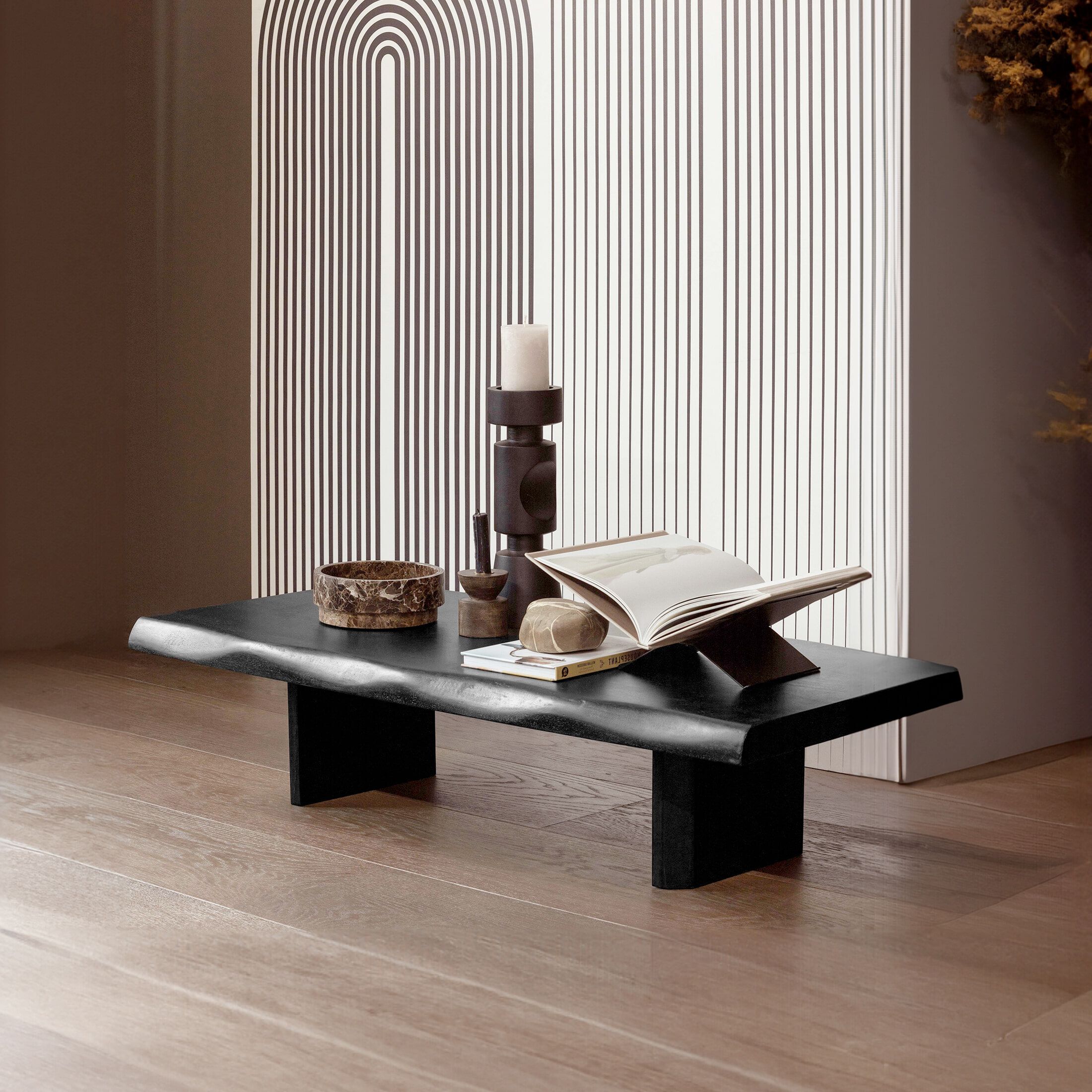 WOOOD Salontafel Cali – Organisch Mangohout in Mat Zwart (120 × 55 × 28 cm)