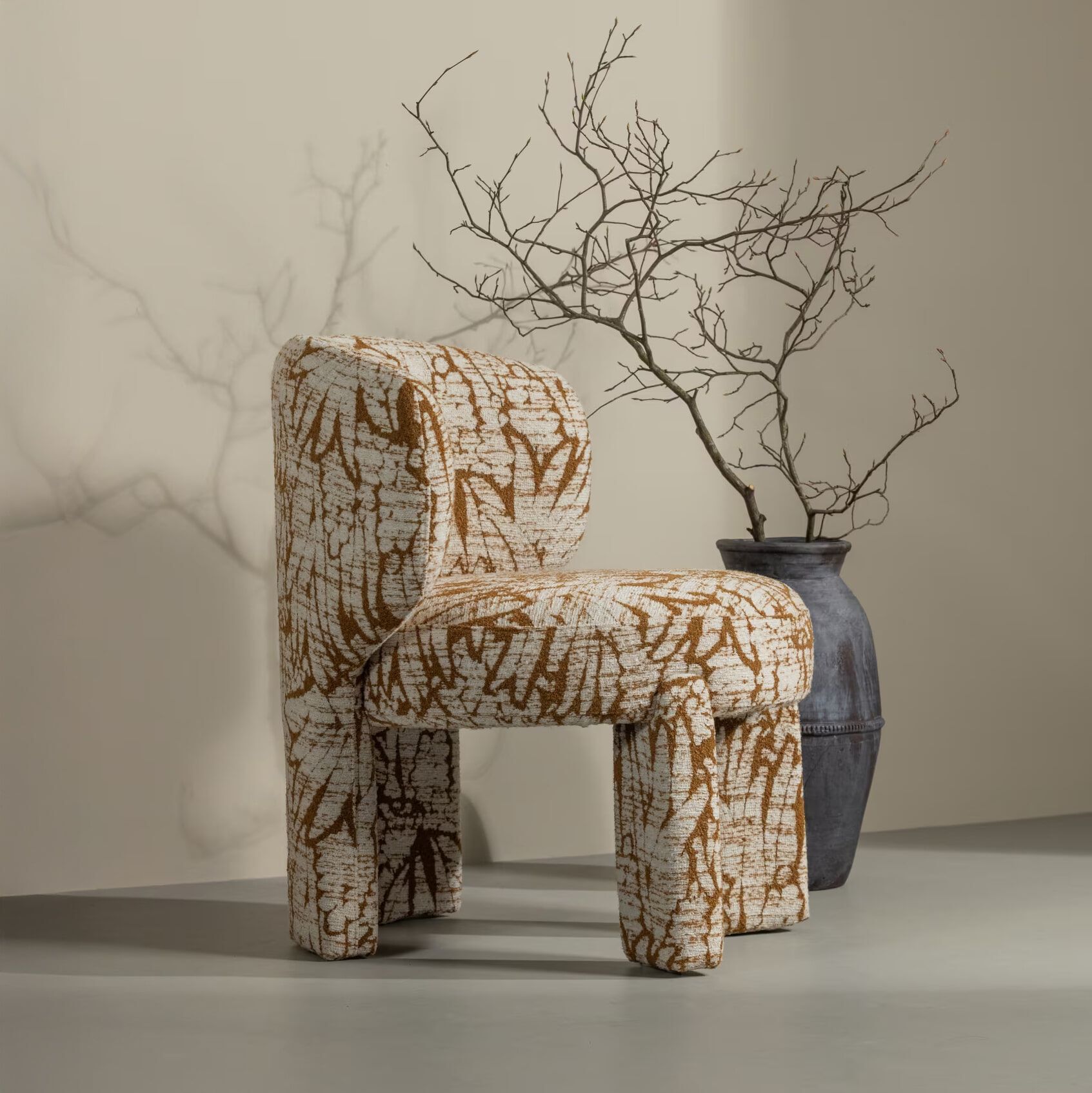 WOOOD Upke Fauteuil – Geweven Stof Naturel/Bruin – Comfort & Design