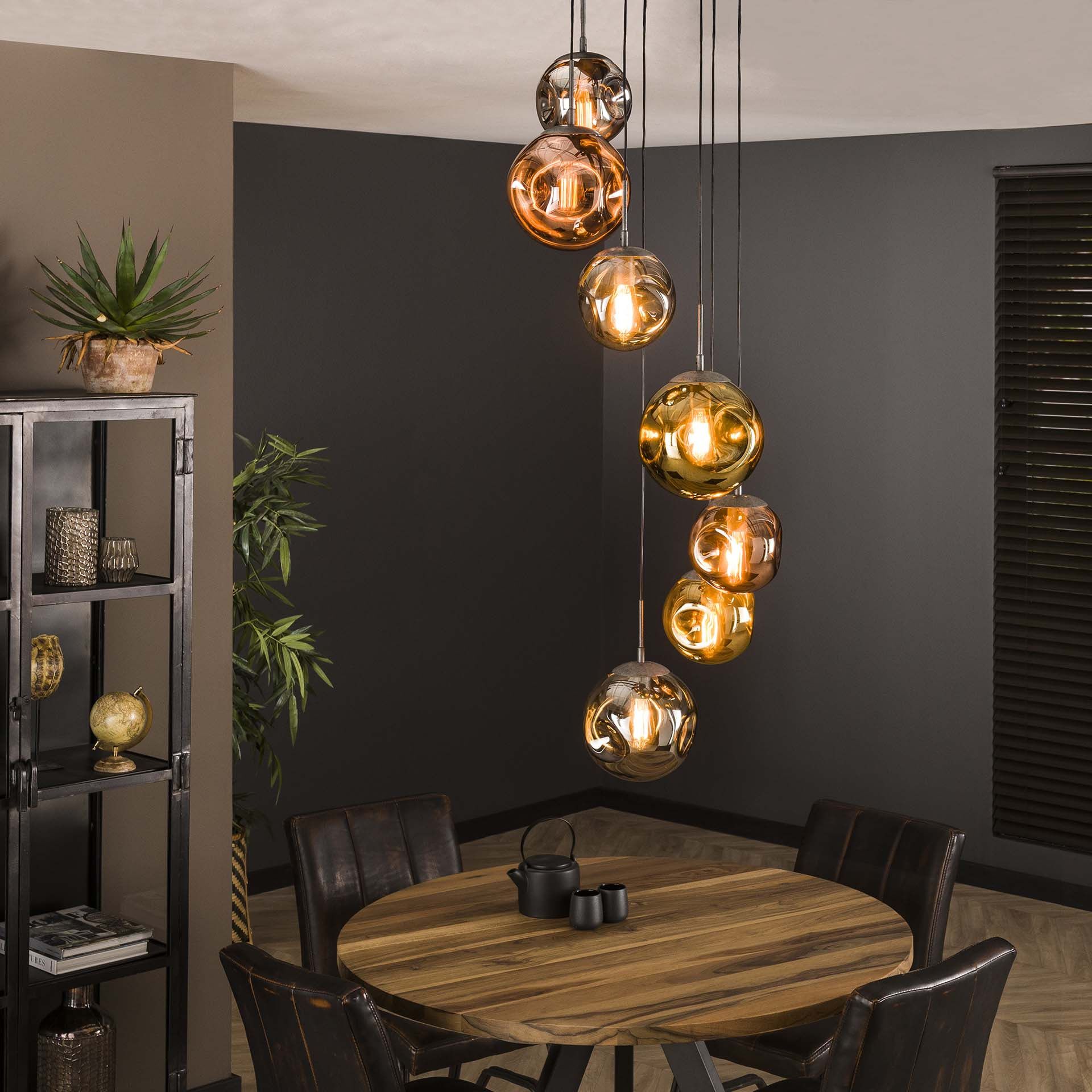Yair 7‑lamps Hanglamp in Oud Zilver – Stijlvolle Getrapte Verlichting van LifestyleFurn
