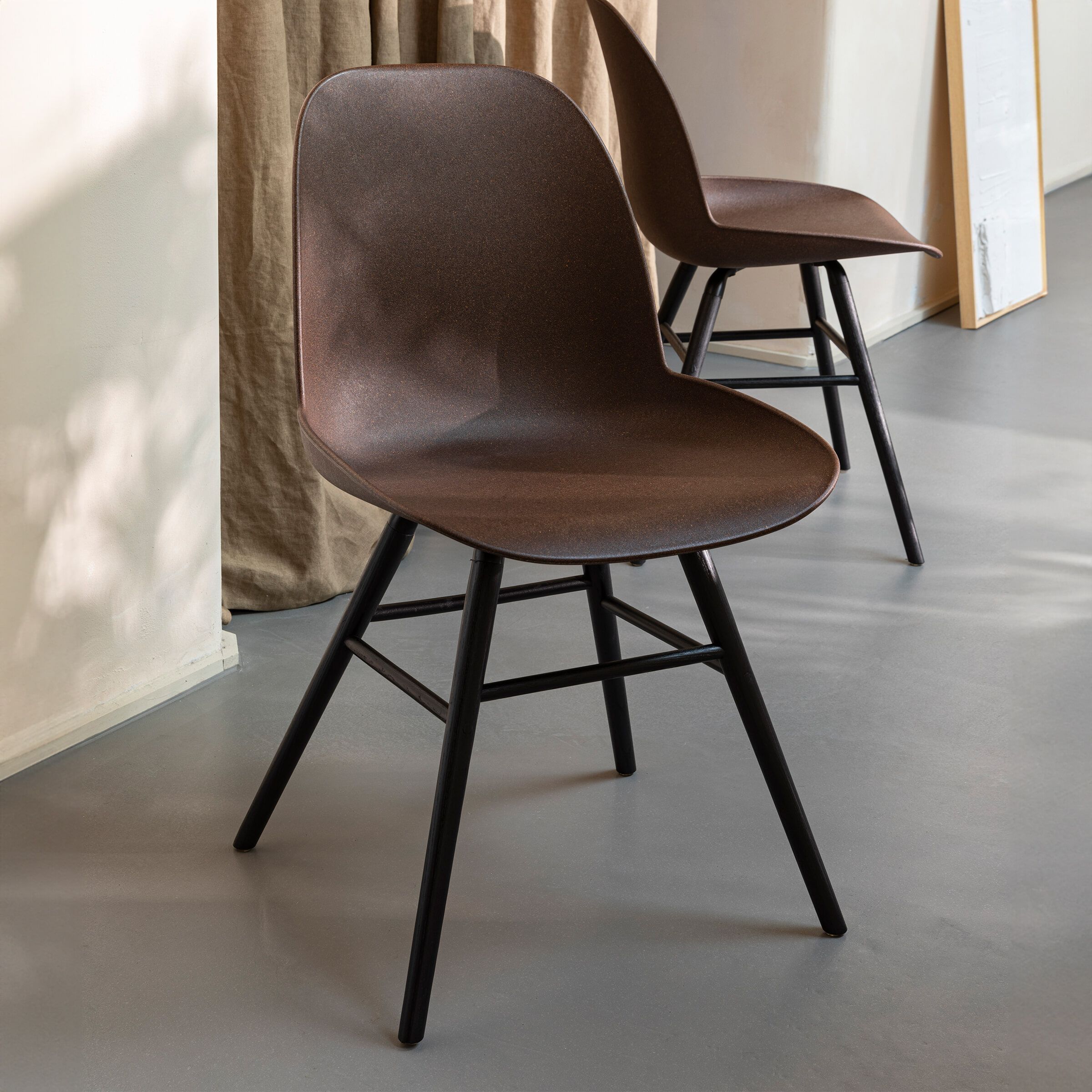 Zuiver Eetkamerstoel Albert Kuip – Coffee upcycle design
