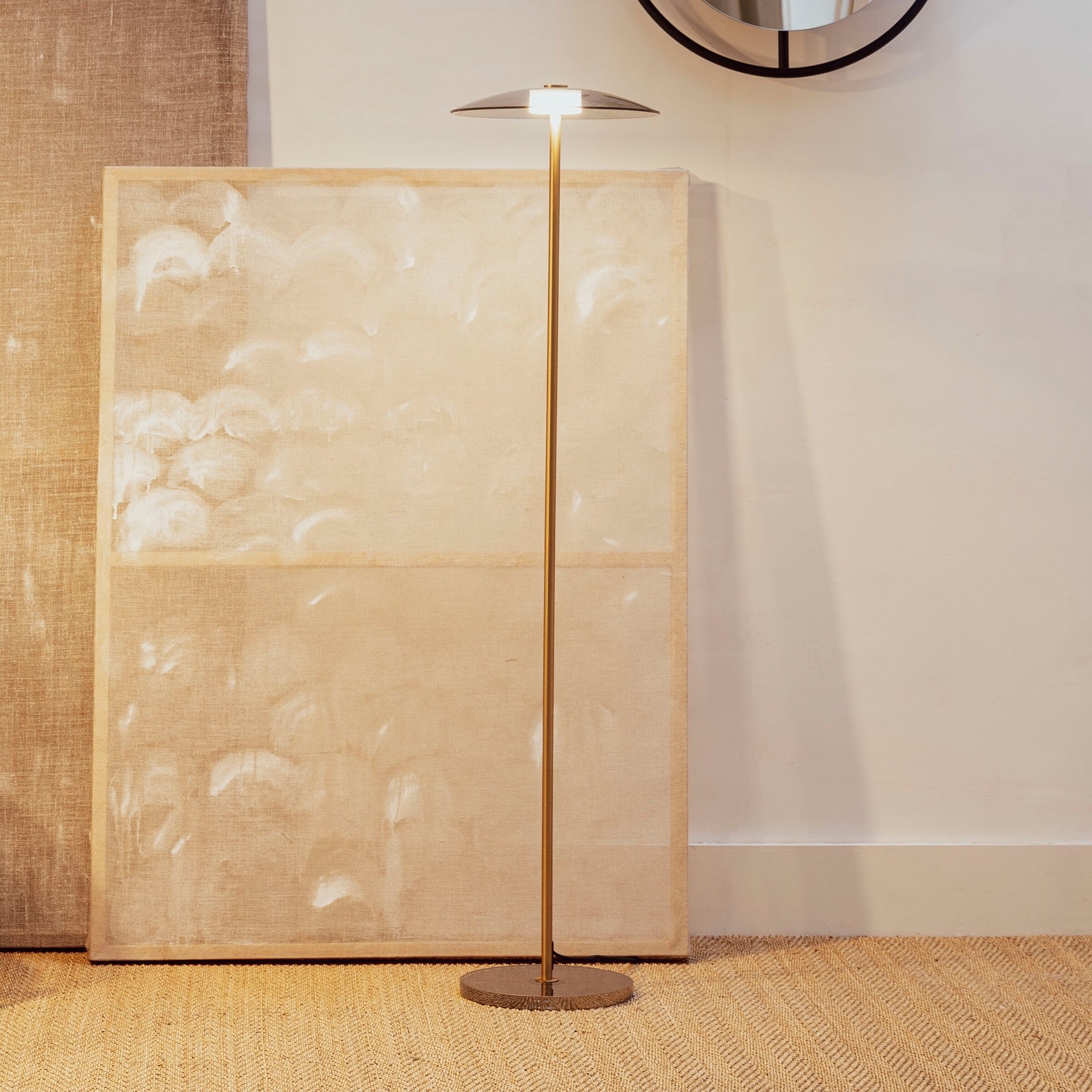 Zuiver Float Vloerlamp 132 cm – Gouden glans voor een warme sfeer